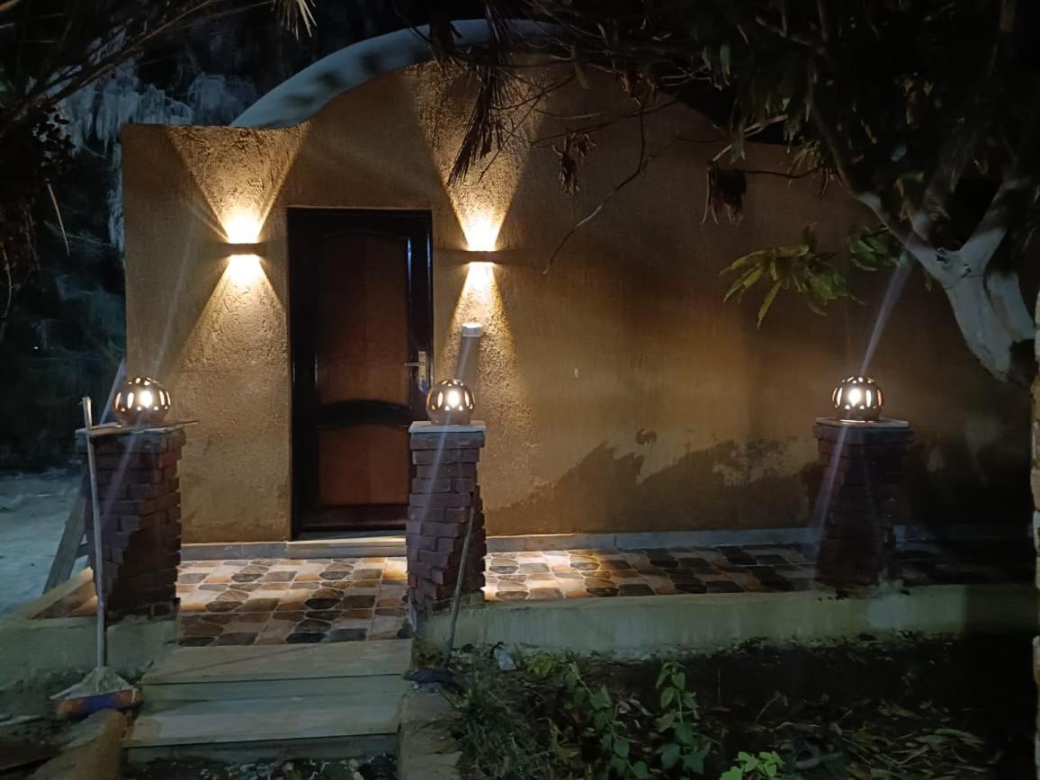 Отель Badry Sahara Camp Бауити Экстерьер фото