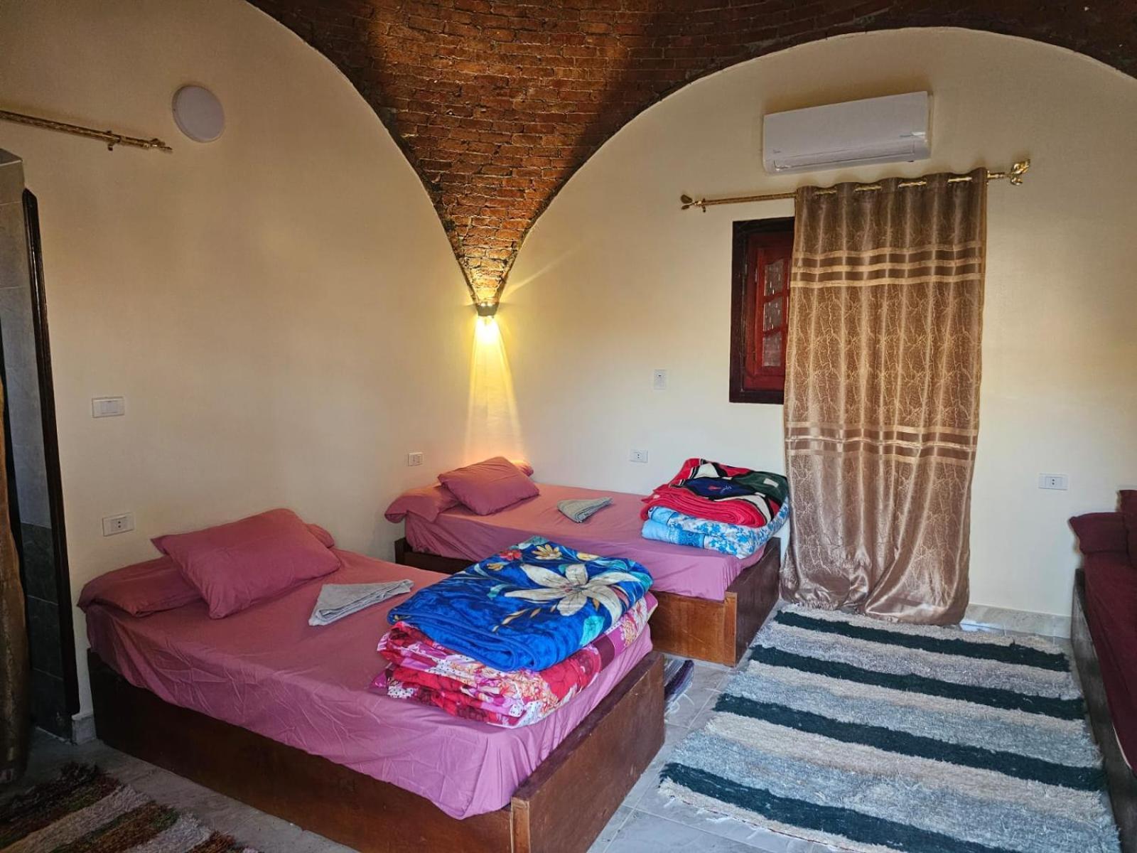 Отель Badry Sahara Camp Бауити Экстерьер фото
